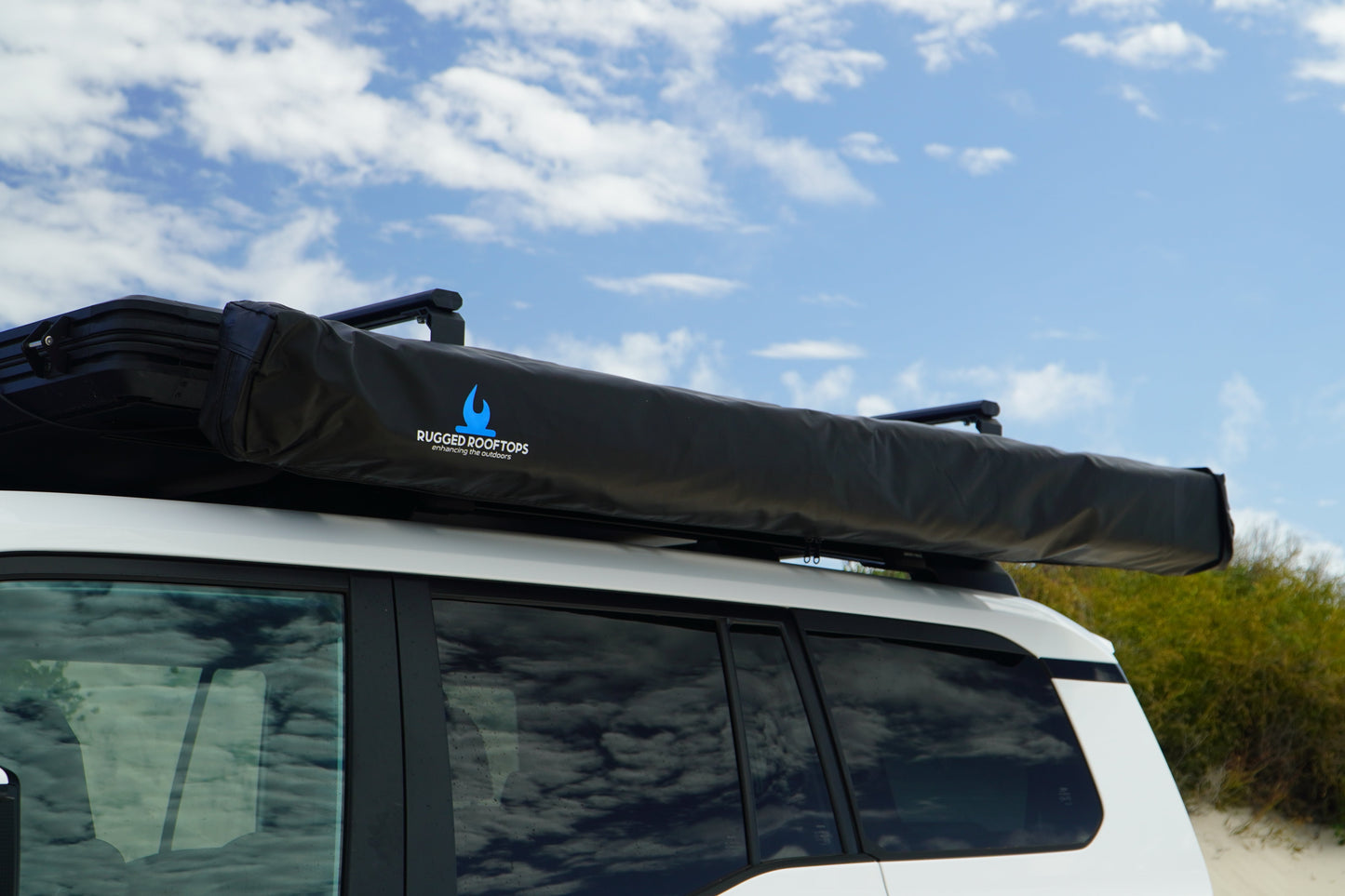 Rugged 270° Awning