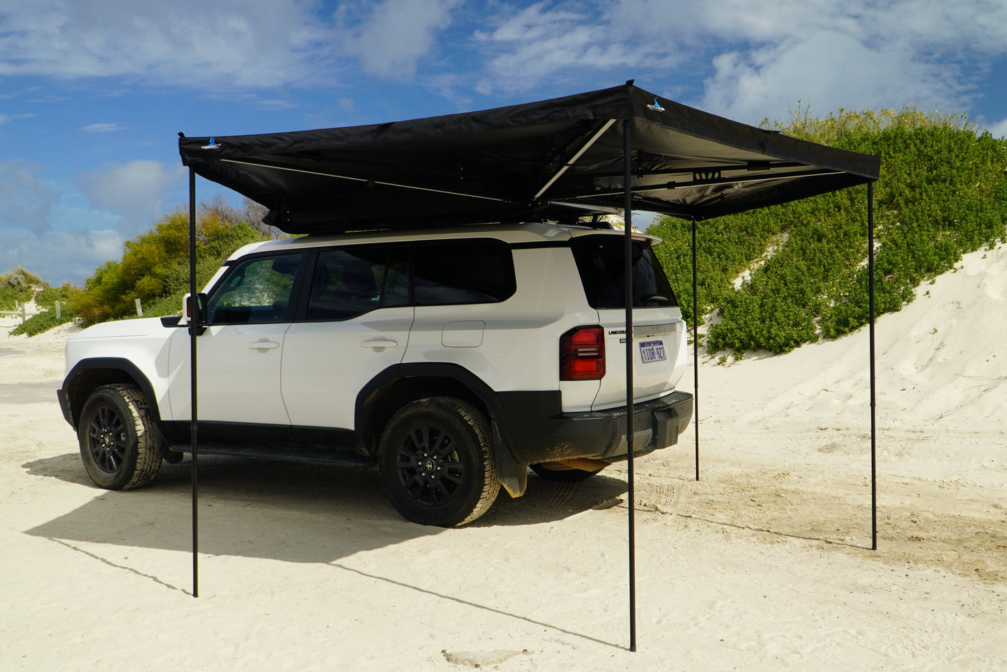 Rugged 270° Awning