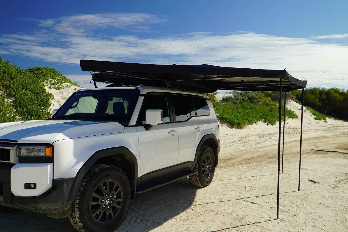 Rugged 270° MAX Awning
